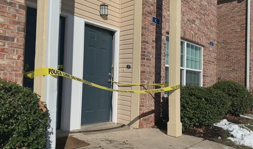 Woman found dead in apartment fire