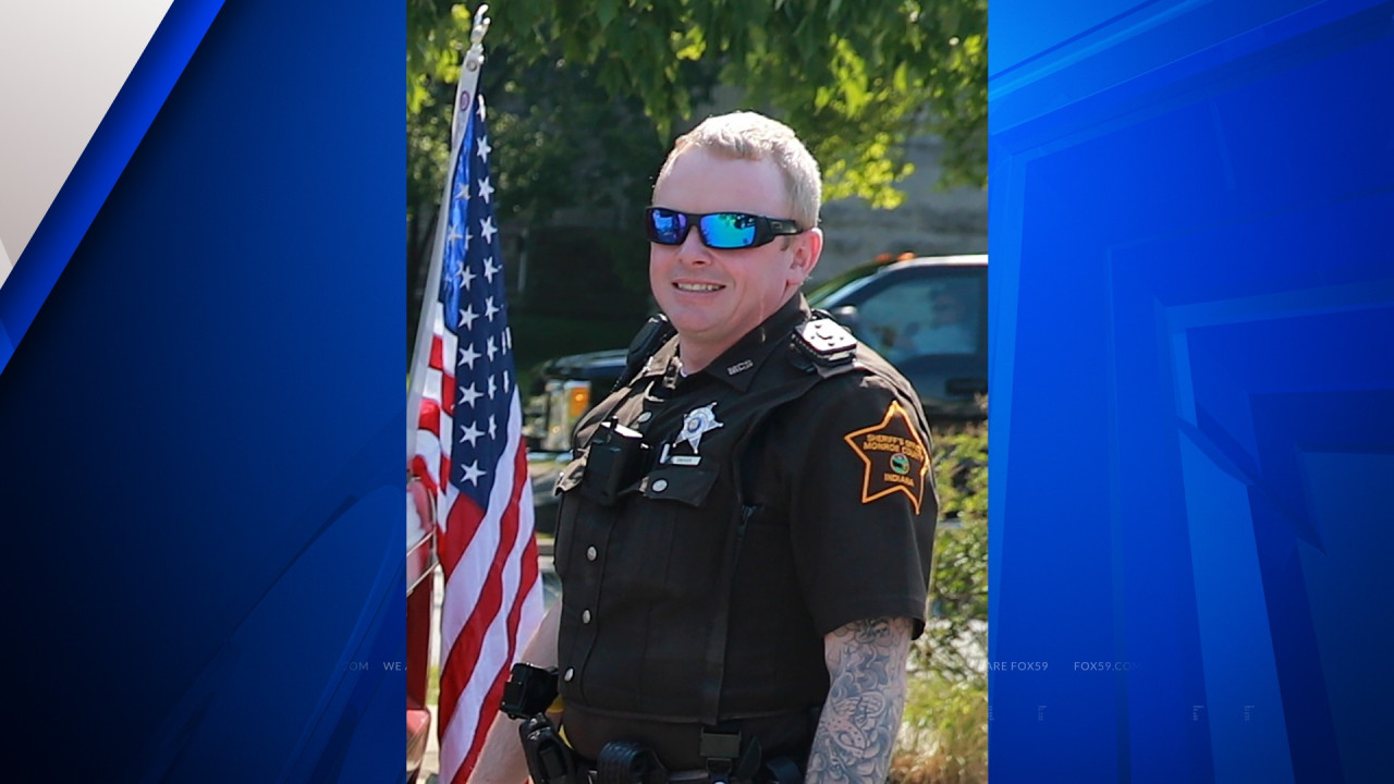 Monroe County reserve deputy killed in crash while responding to accident