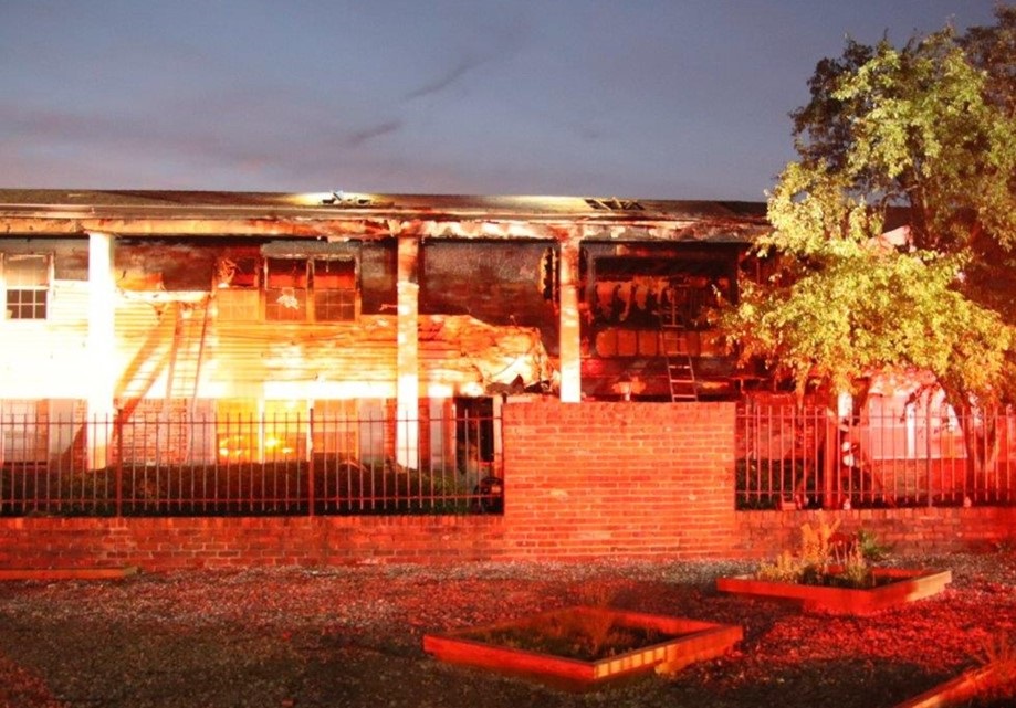 Thursday early morning fire on Indianapolis east side displaces 25 residents