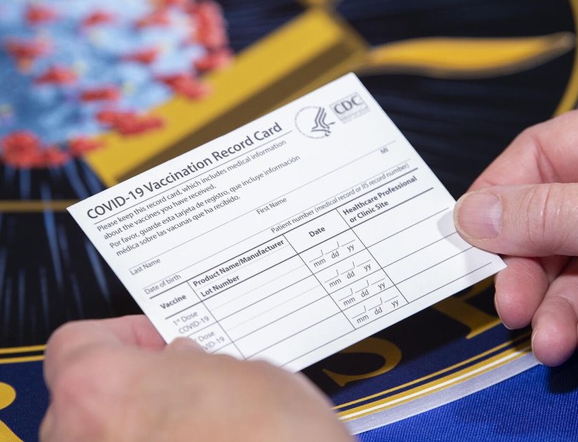 Fake Covid-19 cards are widely spread across Indianapolis, the local FBI department joins the investigation