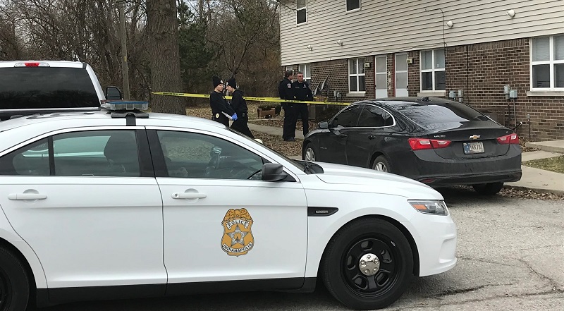 Man killed at east side apartment complex in Indianapolis