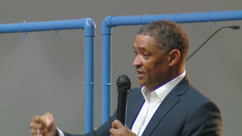 Former Biden advisor visits Indy