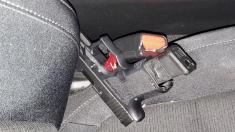 Teen arrested after police chase for carjacking