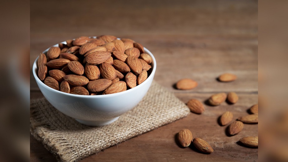Study showed eating almonds before meals contributes to appetite control and reduces food intake