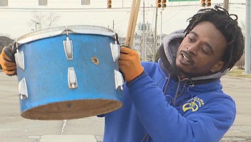 Drumming up happiness: an Indianapolis musician