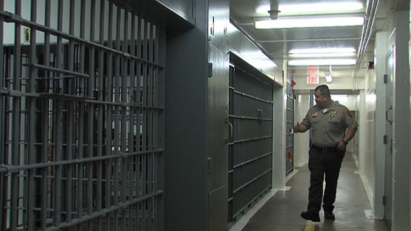 Truck driver sentenced after transporting meth into Indiana