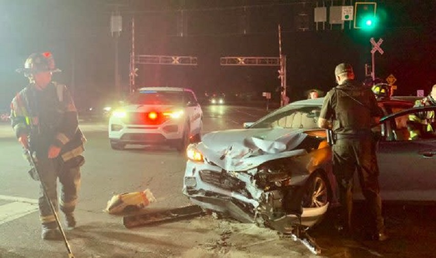 Accident with Injuries Reported at Evansville Intersection