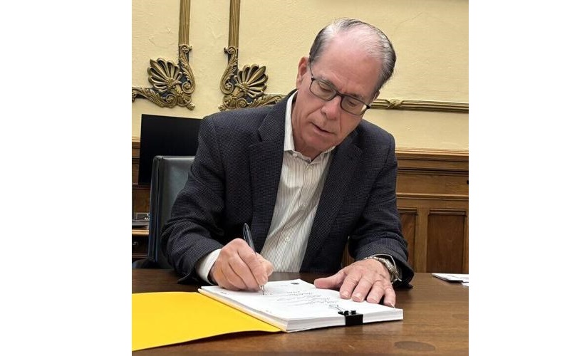 Indiana Governor Mike Braun Signs Two Major Public Safety Bills