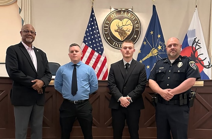 New officers sworn in during Elkhart Police Department hiring event